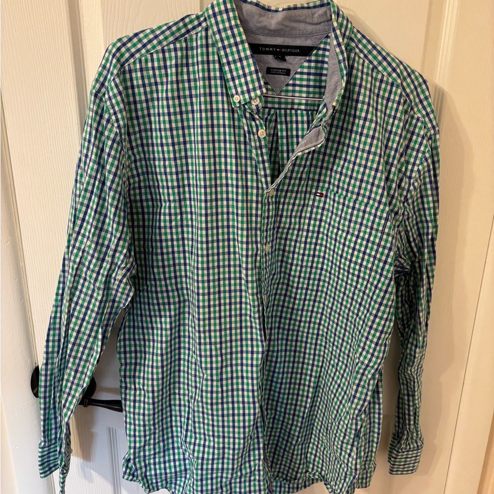 Tommy Hilfiger Men's XXL Checkered Button Down Shirt in Green and Blue